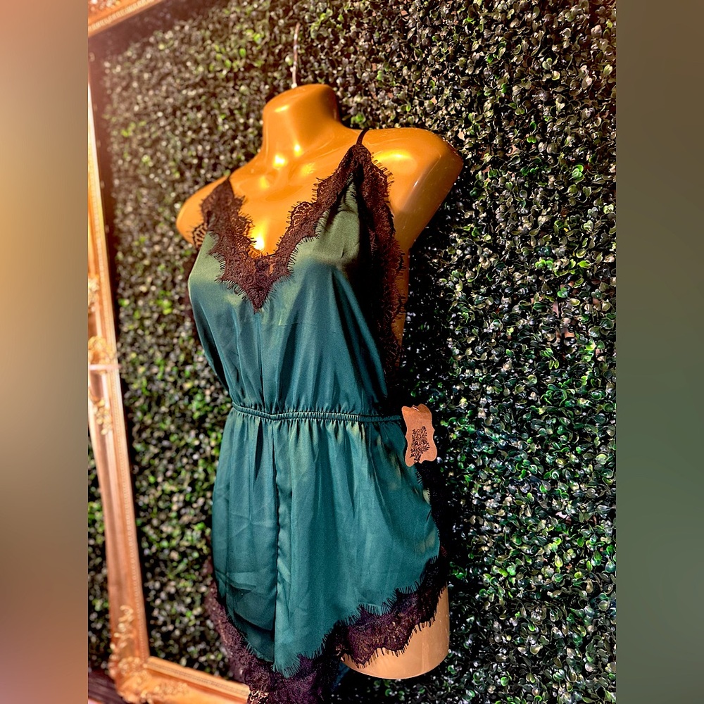 Lace-Trim Satin Romper Pajama in emerald